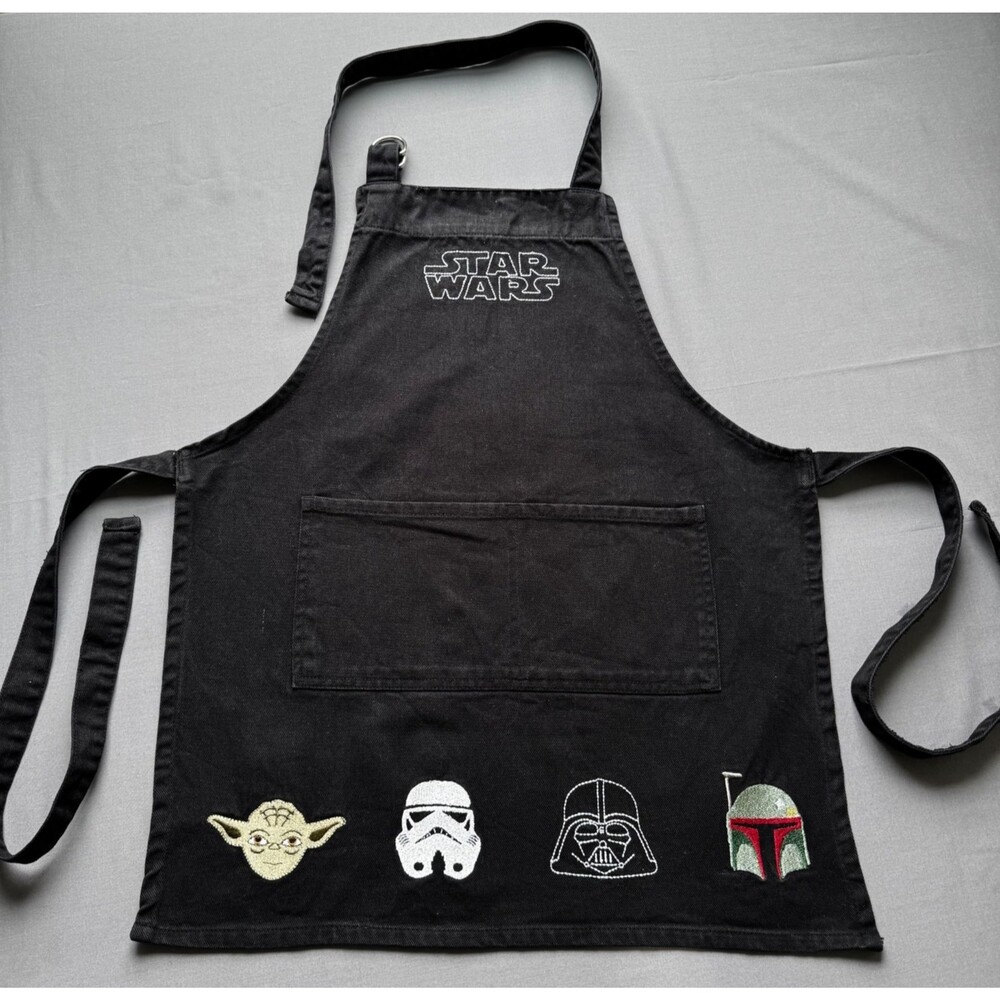 Star Wars Williams Sonoma Embroidered Adjustable Kid's Apron W/Pocket 19"x 22.5"